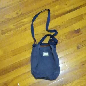 *last day - moving sale* Blue Crossbody bucket Bag 5 for 10